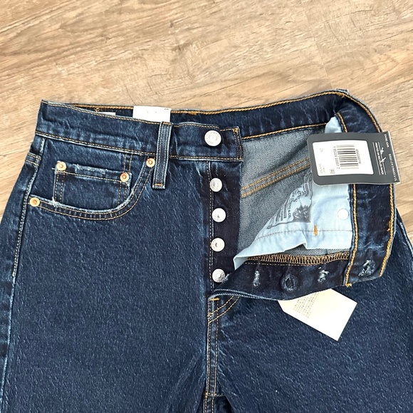 NWT Levi's® Premium 501® Original High Rise Dark Wash Distressed Jean Shorts - Picture 5 of 7